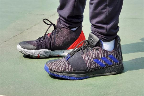 哈登3和歐文5哪個(gè)好 歐文5和哈登3對(duì)比測(cè)評(píng) 哈登3和歐文5哪個(gè)好 歐文5和哈登3對(duì)比測(cè)評(píng)