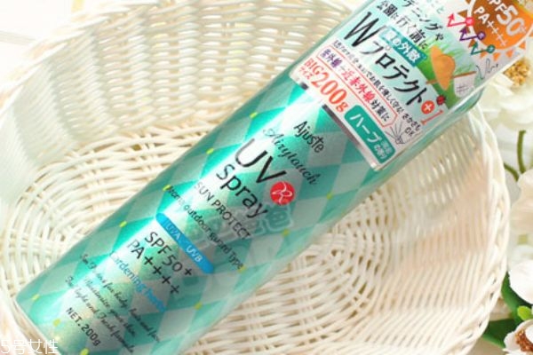 ajuste和高絲防曬噴霧 哪個才是性價比之王 ajuste和高絲防曬噴霧 哪個才是性價比之王