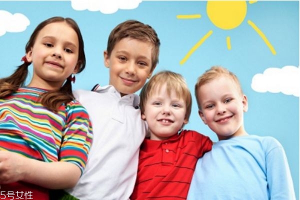 怎么讓孩子變聰明 方法和飲食不可少 怎么讓孩子變聰明 方法和飲食不可少