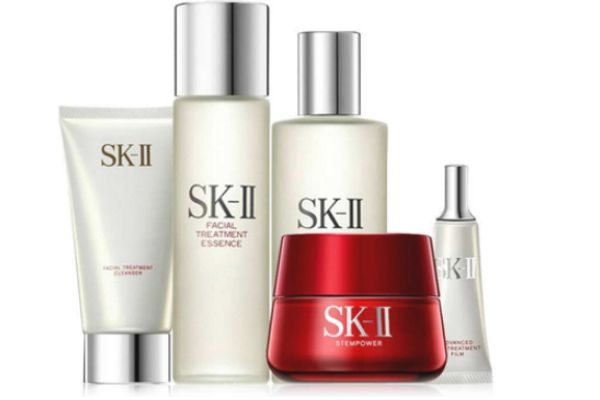 皮膚又干又油是什么皮膚 皮膚又干又油怎么回事 皮膚又干又油是什么皮膚 皮膚又干又油怎么回事