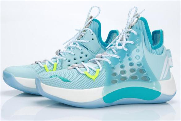 李寧音速7和全城7哪個好 音速7和全城7對比測評 李寧音速7和全城7哪個好 音速7和全城7對比測評