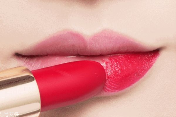 什么顏色的口紅顯白又減齡 最減齡的少女口紅 什么顏色的口紅顯白又減齡 最減齡的少女口紅