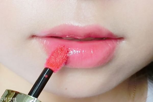 什么顏色的口紅顯白又減齡 最減齡的少女口紅 什么顏色的口紅顯白又減齡 最減齡的少女口紅