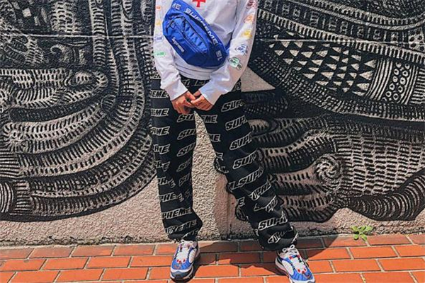 nike air max 98高達(dá)怎么搭配 ins爆款搭配 nike air max 98高達(dá)怎么搭配 ins爆款搭配