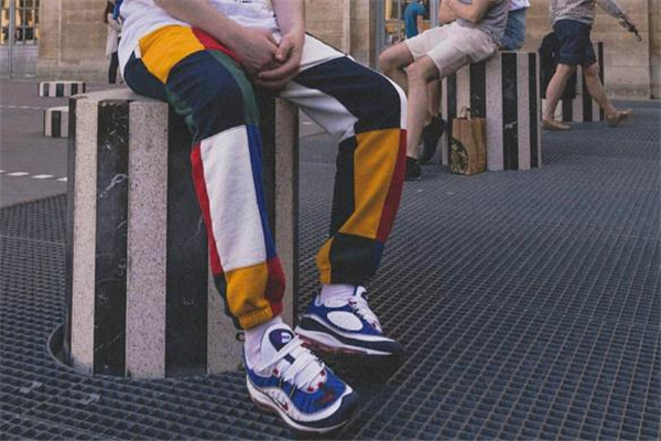 nike air max 98高達(dá)怎么搭配 ins爆款搭配 nike air max 98高達(dá)怎么搭配 ins爆款搭配