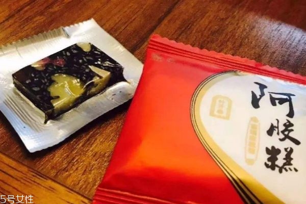 阿膠糕吃多了會(huì)發(fā)胖嗎 攝入要適量 阿膠糕吃多了會(huì)發(fā)胖嗎 攝入要適量