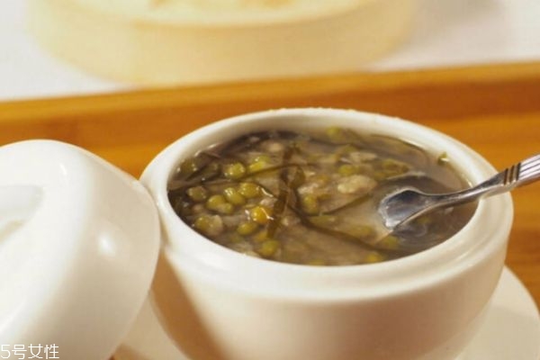 喝粥加什么功效好 喝粥加什么有營(yíng)養(yǎng)