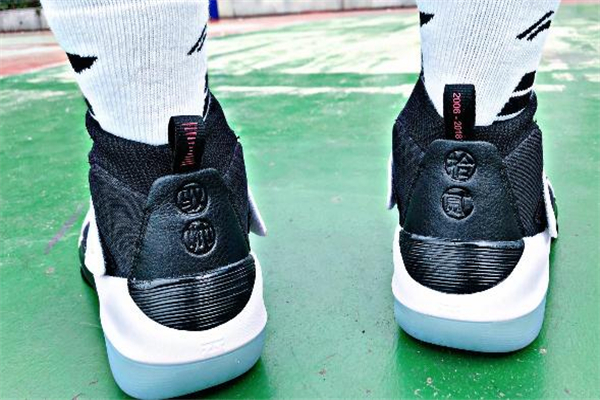 李寧馭帥12適合后衛(wèi)嗎 建議配精英襪 李寧馭帥12適合后衛(wèi)嗎 建議配精英襪