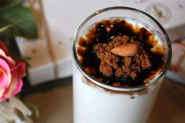 酸奶加紅糖能減肥嗎 酸奶紅糖減肥法 酸奶加紅糖能減肥嗎 酸奶紅糖減肥法