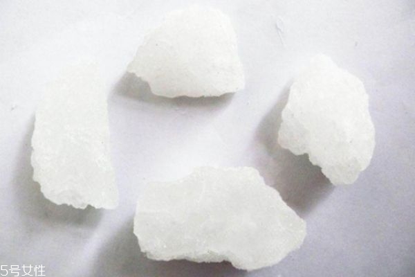 白礬對孕婦有影響嗎 白礬對孕婦有什么危害 白礬對孕婦有影響嗎 白礬對孕婦有什么危害