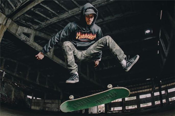 thrasher美版和日版區(qū)別 thrasher美版日版對(duì)比