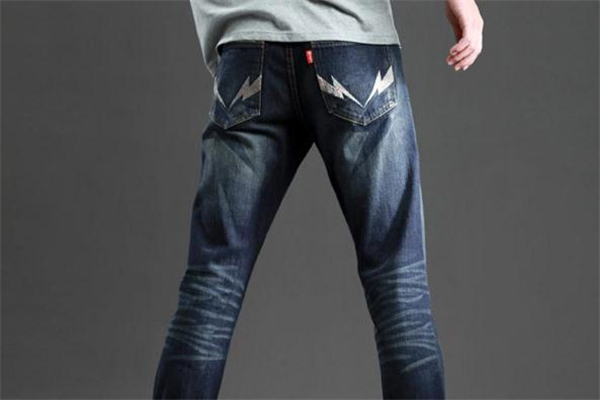 丹寧牛仔褲什么牌子好 丹寧牛仔褲品牌推薦 丹寧牛仔褲什么牌子好 丹寧牛仔褲品牌推薦