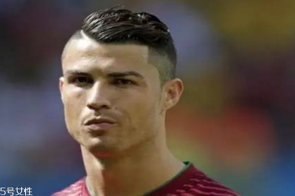 發(fā)油怎么洗掉 快速了解發(fā)油 發(fā)油怎么洗掉 快速了解發(fā)油