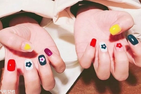 金泫雅同款美甲 泫雅美甲ins圖片 金泫雅同款美甲 泫雅美甲ins圖片