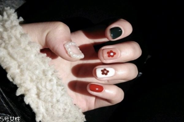 金泫雅同款美甲 泫雅美甲ins圖片 金泫雅同款美甲 泫雅美甲ins圖片