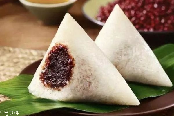 粽子的營養(yǎng)價(jià)值 粽子的食用禁忌 粽子的營養(yǎng)價(jià)值 粽子的食用禁忌