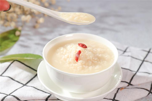 糯米酒怎么喝最好 糯米酒的吃法大全 糯米酒怎么喝最好 糯米酒的吃法大全