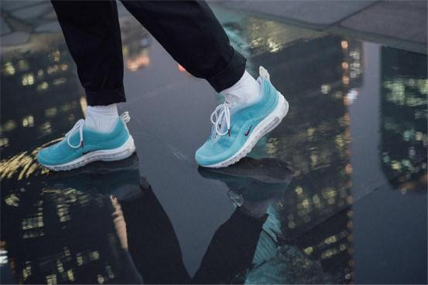 耐克air max 97萬花筒開箱測評 am97萬花筒實(shí)物