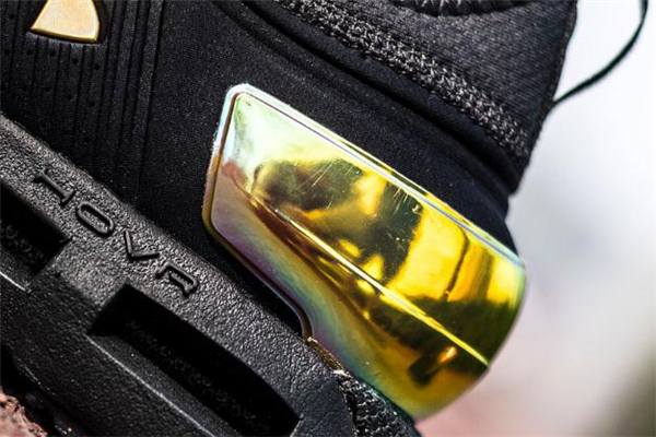 安德瑪hovr phantom評測 ua最新緩震跑鞋 安德瑪hovr phantom評測 ua最新緩震跑鞋