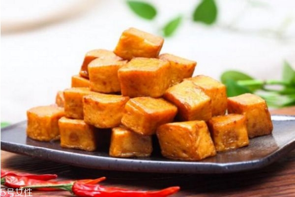 魚豆腐對人有害嗎 魚豆腐是葷還是素 魚豆腐對人有害嗎 魚豆腐是葷還是素