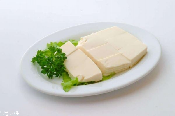 豆腐吃多了有什么壞處 豆腐的功效與作用 豆腐吃多了有什么壞處 豆腐的功效與作用