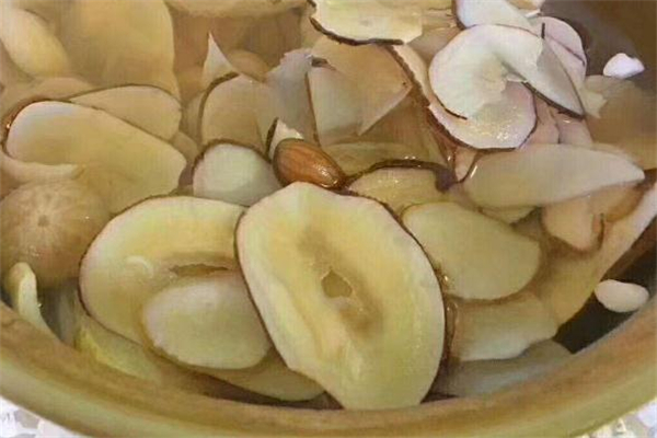 孕婦可以吃海底椰嗎 營養(yǎng)價值很高 孕婦可以吃海底椰嗎 營養(yǎng)價值很高