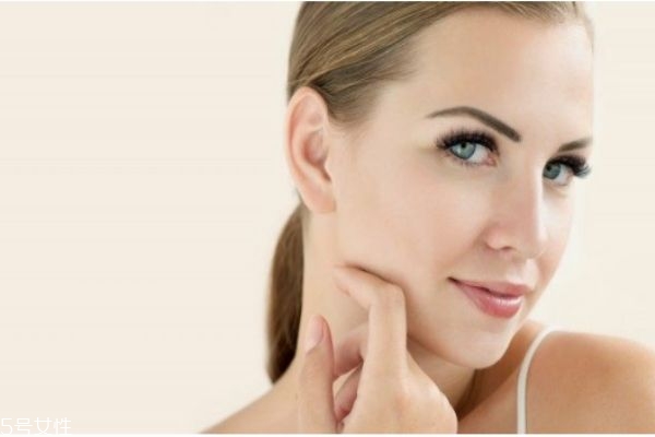 如何紋出最適合自己的美瞳線 這樣紋出漂亮的美瞳線 如何紋出最適合自己的美瞳線 這樣紋出漂亮的美瞳線