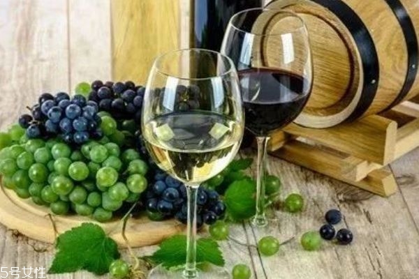 提子吃多了會發(fā)胖嗎 減肥的時(shí)候少吃 提子吃多了會發(fā)胖嗎 減肥的時(shí)候少吃