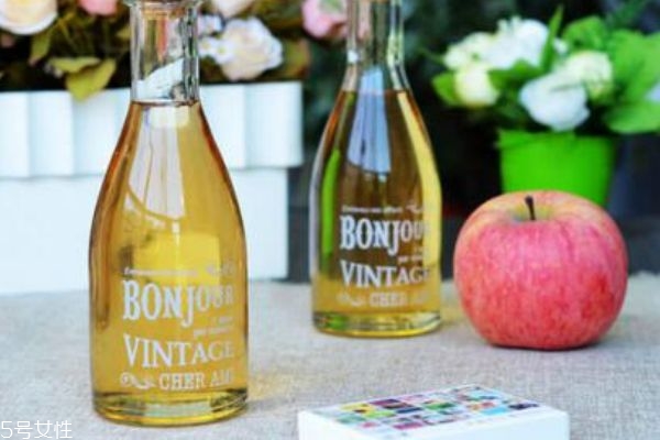 蘋果醋是調料還是飲料 蘋果醋能減肥嗎 蘋果醋是調料還是飲料 蘋果醋能減肥嗎