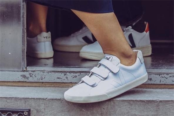 veja官網(wǎng)購(gòu)買教程 爆款環(huán)保小白鞋 veja官網(wǎng)購(gòu)買教程 爆款環(huán)保小白鞋