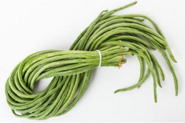 豇豆不熟會(huì)中毒嗎 怎么判斷豇豆熟沒熟 豇豆不熟會(huì)中毒嗎 怎么判斷豇豆熟沒熟