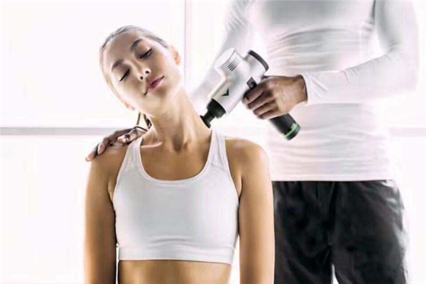 筋膜槍有用嗎 筋膜放松槍效果 筋膜槍有用嗎 筋膜放松槍效果