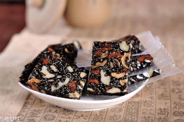 阿膠的種類有哪些 阿膠最佳食用方法 阿膠的種類有哪些 阿膠最佳食用方法