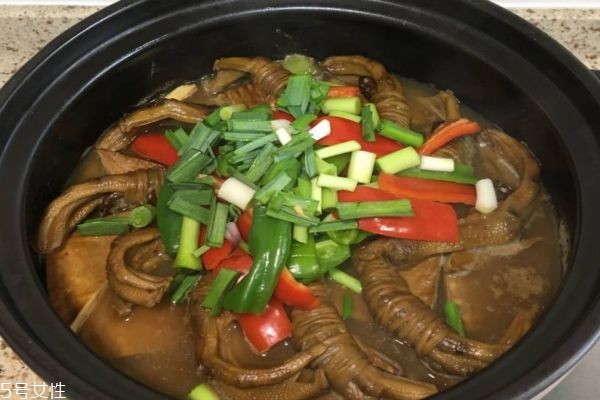 鴨腳包怎么吃 鴨腳包鍋?zhàn)械淖龇? alt=