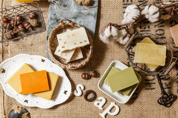 手工皂的制作方法 手臉全身都能用 手工皂的制作方法 手臉全身都能用