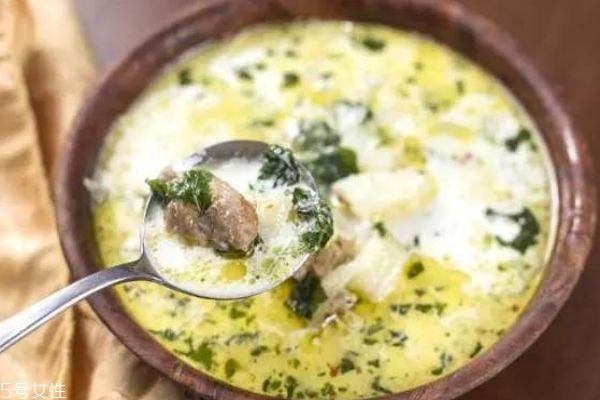 晚上喝什么湯好消化 最適宜晚上喝的湯 晚上喝什么湯好消化 最適宜晚上喝的湯