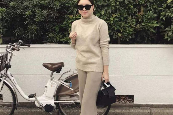 奶奶褲是什么樣的 舒適又時(shí)髦 奶奶褲是什么樣的 舒適又時(shí)髦