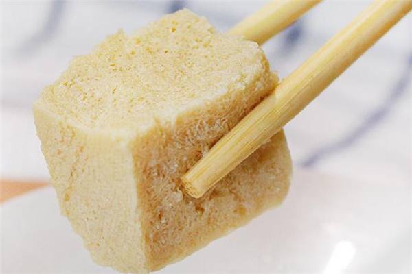 凍豆腐可以放多久 凍豆腐保存方法 凍豆腐可以放多久 凍豆腐保存方法