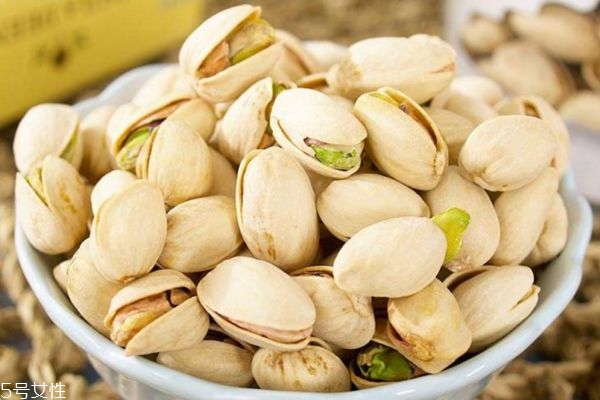 如何挑選開(kāi)心果 開(kāi)心果的挑選方法