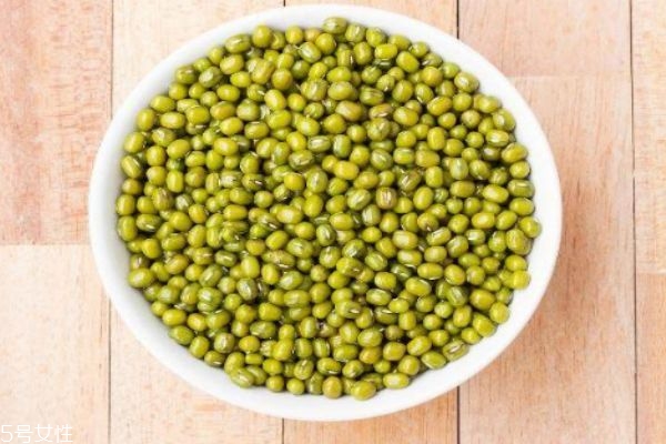 綠豆湯煮多久最解毒 半個小時以上 綠豆湯煮多久最解毒 半個小時以上