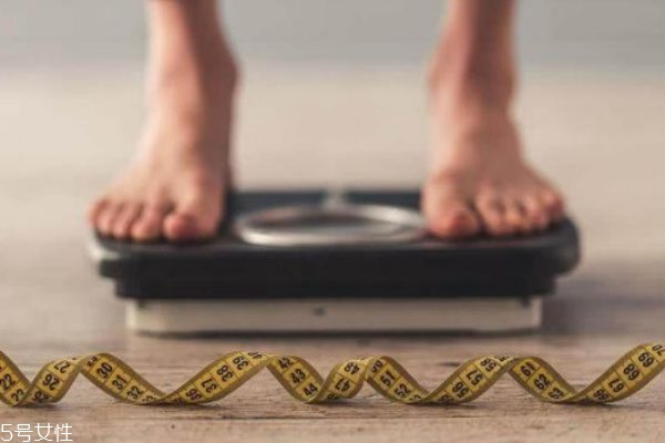 身體發(fā)胖的4大征兆 減肥飲食注意事項(xiàng) 身體發(fā)胖的4大征兆 減肥飲食注意事項(xiàng)