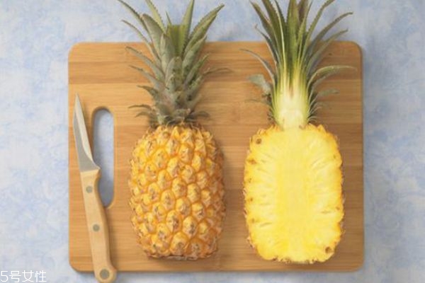 冬天孕婦吃菠蘿好嗎 孕婦吃菠蘿對胎兒好嗎 冬天孕婦吃菠蘿好嗎 孕婦吃菠蘿對胎兒好嗎