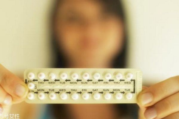緊急避孕藥的副作用和危害 吃72小時緊急避孕藥的危害 緊急避孕藥的副作用和危害 吃72小時緊急避孕藥的危害