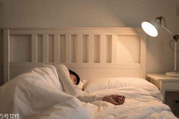 什么是睡眠障礙 睡眠障礙癥有什么表現(xiàn) 什么是睡眠障礙 睡眠障礙癥有什么表現(xiàn)