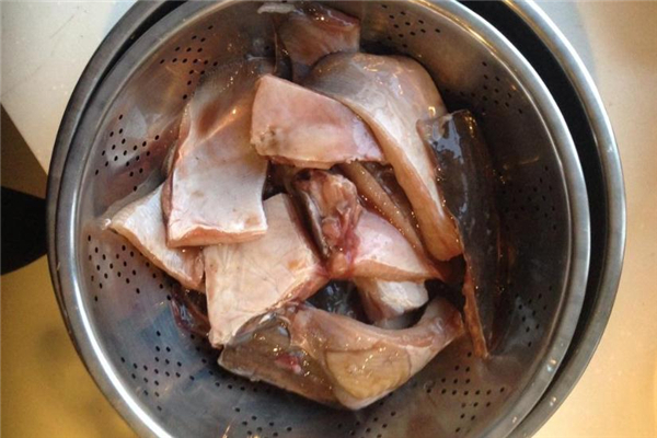 老板魚(yú)不能和什么一起吃 老板魚(yú)禁忌 老板魚(yú)不能和什么一起吃 老板魚(yú)禁忌