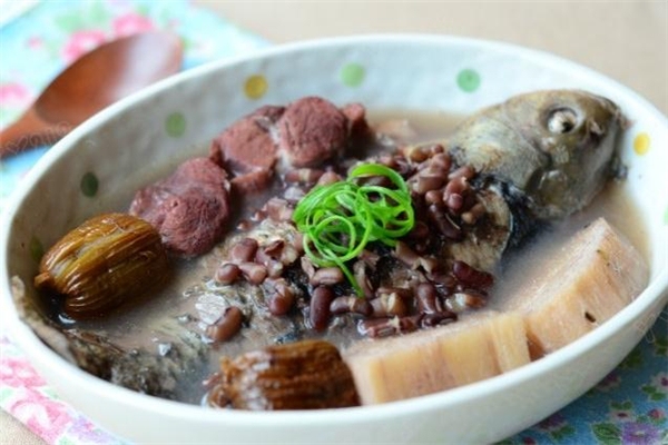 粉葛鯪魚湯孕婦能喝嗎 營養(yǎng)成分豐富 粉葛鯪魚湯孕婦能喝嗎 營養(yǎng)成分豐富