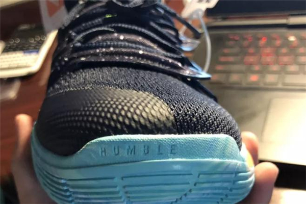 耐克歐文5 ufo配色開箱測(cè)評(píng) 歐文5ufo實(shí)物上腳圖 耐克歐文5 ufo配色開箱測(cè)評(píng) 歐文5ufo實(shí)物上腳圖