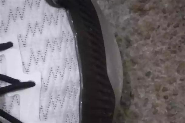 匹克閃電2019測(cè)評(píng) 路威版閃電2019開(kāi)箱報(bào)告 匹克閃電2019測(cè)評(píng) 路威版閃電2019開(kāi)箱報(bào)告