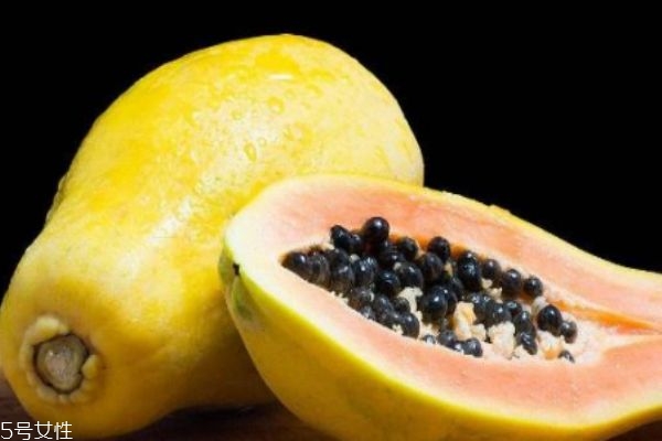 木瓜沒吃完怎么保存 木瓜不宜放在冰箱里 木瓜沒吃完怎么保存 木瓜不宜放在冰箱里