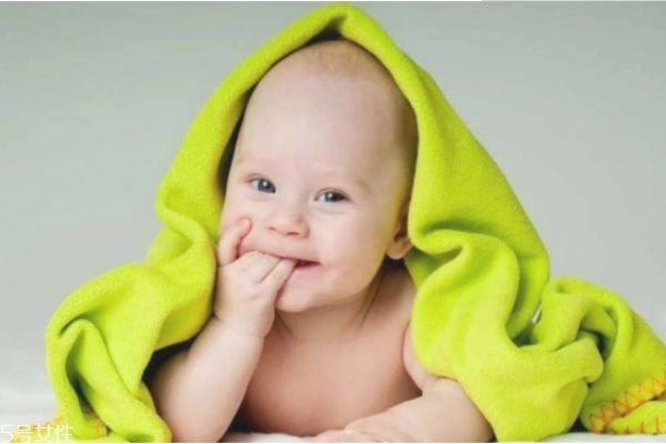 寶寶到底需不需要補鈣 寶寶缺鈣有什么表現(xiàn)